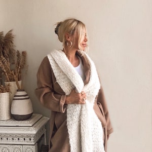 Handknitted Long Fluffy Mohair Wool Scarf White Wool Beige Wool Chunky Oversized Wide Wedding Shawl Bridal Shrug Infinity Scarf