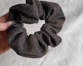 patterned scrunchie