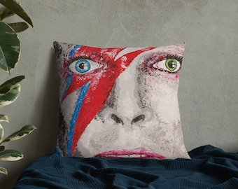 Bowie pillow, Ziggy Stardust pillow, Rock star pillow, Art pillow, Makes a great gift, Bedroom Decor, Living Room, Pillow