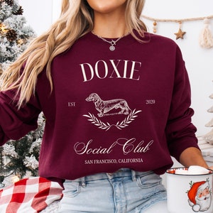 Sudadera del club social de perros salchicha miniatura, camiseta para perro salchicha, suéter para perro salchicha, perro salchicha de pelo largo, regalo para perro salchicha, ropa para perro salchicha