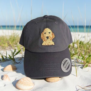 Gorra Golden Doodle bordada: Gorra de béisbol para mujer, hebilla ajustable.