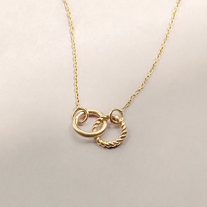 Collar de círculos entrelazados • Colgante de anillos entrelazados • Colgante de doble círculo • Collar de eternidad • Regalo de San Valentín para mujeres