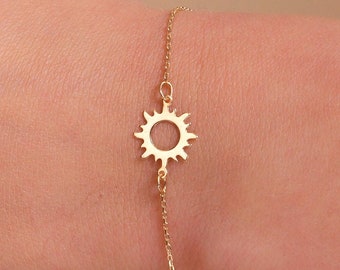 Open Sun Bracelet in 14k Real Gold for Women - Gold Celestial Sun Bracelet - Sunshine Charm Bracelet - Everyday Jewelry - Gift for Birthday