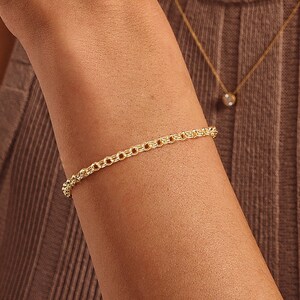 Cable Chain Bracelet • 14k Gold Classic Chain Bracelet • Layering Bracelet • Link Chain Bracelet • Valentine's Day Gift for Women