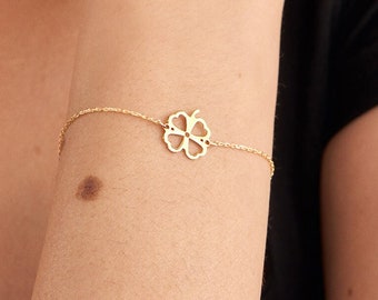 Four Leaf Clover Bracelet • 14k Gold Open Clover Bracelet • Flower Shaped Charm • Flower Bracelet • Valentine's Day Gift for Women