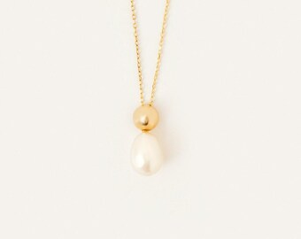 Oval Pearl Pendant Necklace - 14K Solid Gold, Minimalist and Dainty