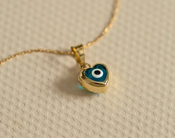 Collar de mal de ojo de corazón de oro de 14k / Collar de corazón de oro de 14k para mujeres / Encanto de mal de ojo / Joyería de mal de ojo / Collar de gargantilla de mal de ojo