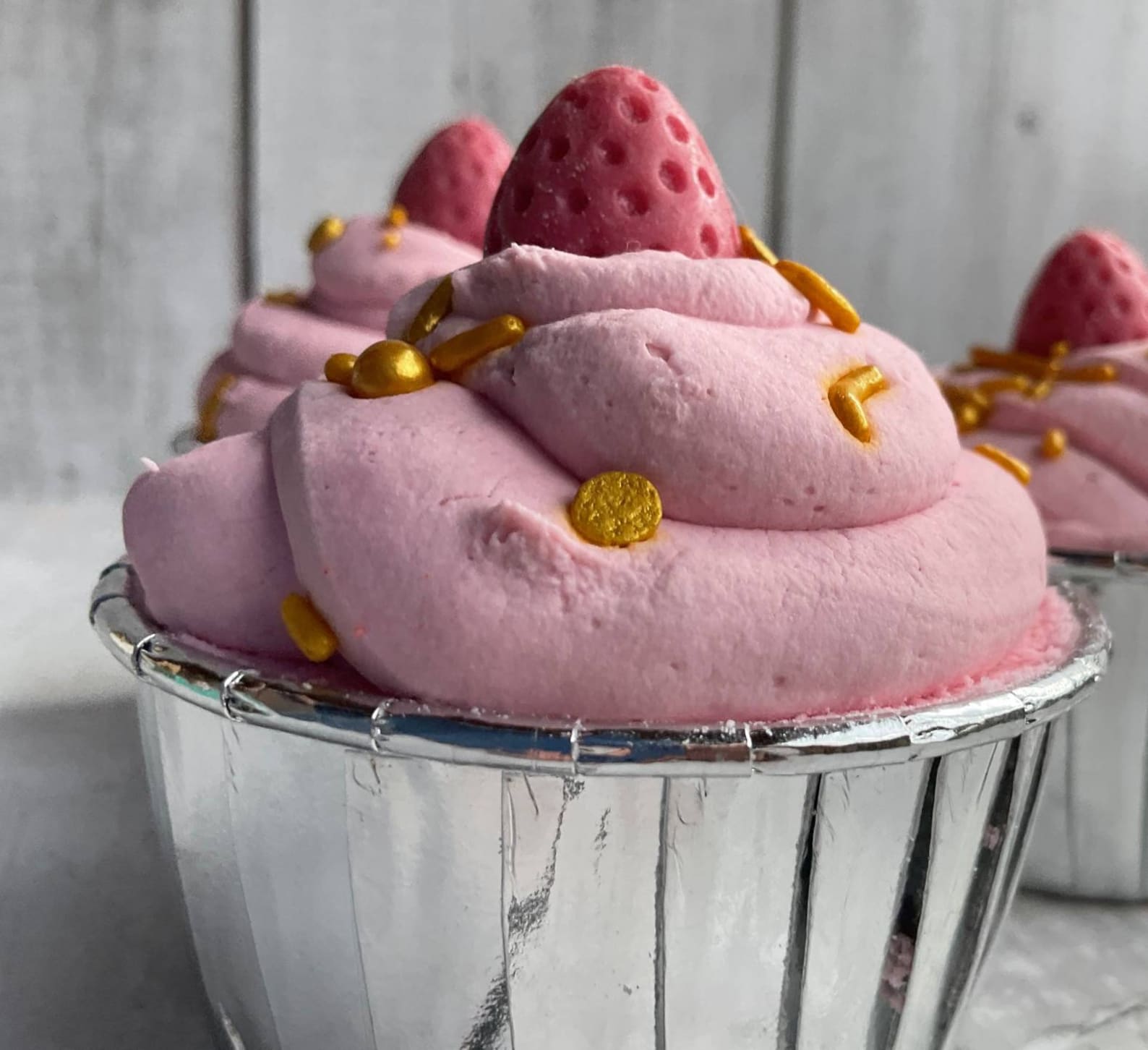 Chocolate Strawberries Bathbomb Bubble Bar Bath Bomb Cupcake Etsy