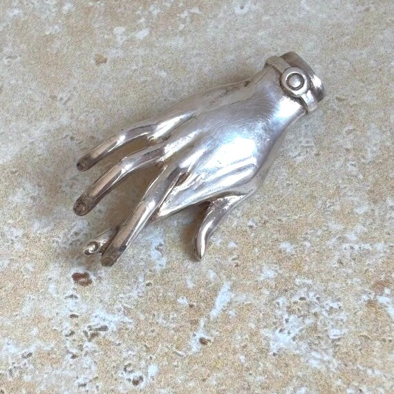 Sterling silver lucky fingers crossed hand brooch
