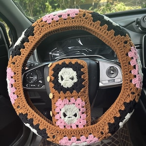Crochet skull car steering wheel cover,Handmade skull steering wheel cover,cute seat belt cover,Car interior Accessories decorations
