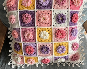 Floral Granny Square Crochet Pillow Cover: Vintage Throw Cushion