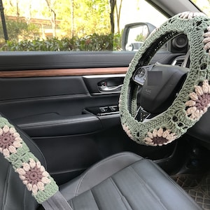 crochet car steering wheel cover,universal car steering wheel cover,knitted steering wheel cover,Dark Green steering wheel cover cute