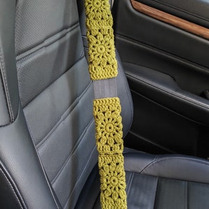 Handmade Crochet Steering Wheel Cover: Sunflower Car Accessories F,2 Seatbelt Covers