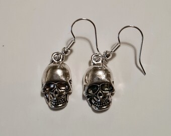 Boucles d’oreilles crâne