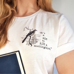 Camiseta de literatura "Matar a un ruiseñor" / Camiseta de justicia social / Ropa de Dark Academia
