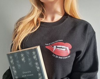 Dracula schoolse sweater, Coquette Clothing Horror Halloween-sweatshirt, Dark Academia Vampire Teeth Booktok Book Merch