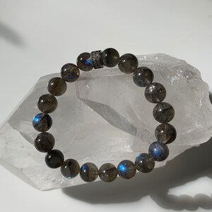 AA Dark Labradorite Stretchy Bracelet with Sterling Silver Gem Spacer