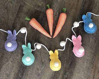 Easter Bunny Banner, Crochet Bunnies, Farmhouse Easter Decor, Handmade Home Decor, Bunny Garland, Easter Decorations, Spring Decorations