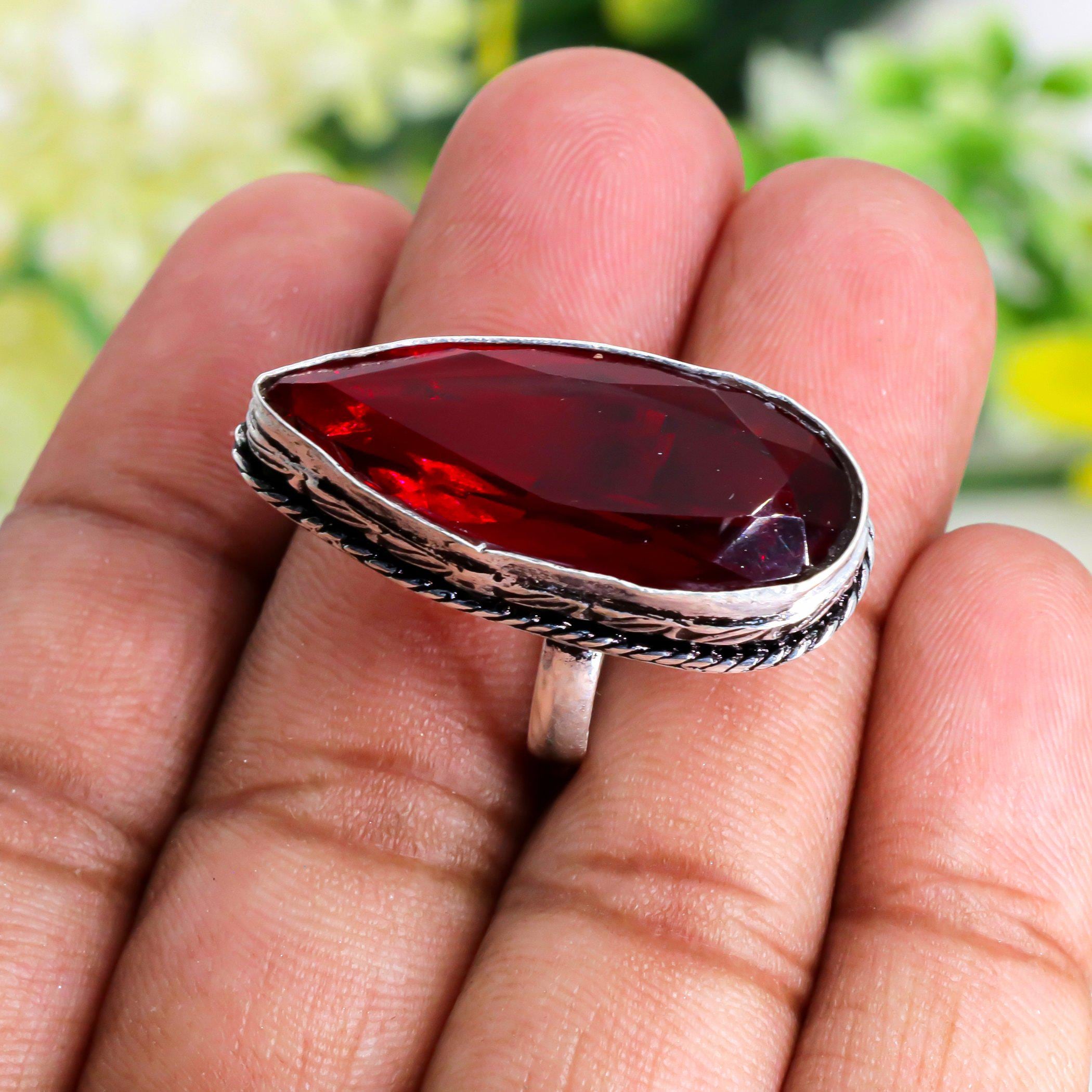 Bague Cristal Rouge Ovale Et Noir Rhodiée - Taille 7 - Référence R6400 - Neuf Sans Boîte