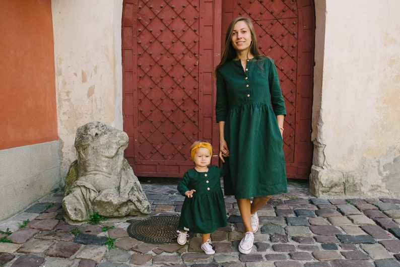 Women linen dress with buttons, green women outfit image 5