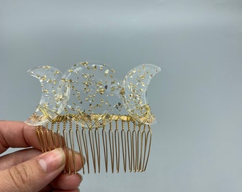 Golden Moon Comb