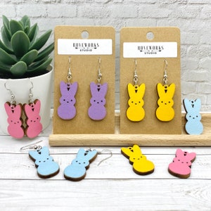 MARSHMALLOW BUNNY earrings pink blue yellow bunnies rabbit earrings dangley animal Easter earrings cute candy bunnies rabbits wood earrings