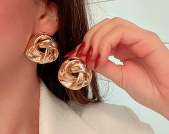 Large love Knot Twisted Earrings, Knot Stud Earrings,Love Knot Earrings,Runway Statement Earrings,Elegant Gold Earrings,Chunky Gold Earrings