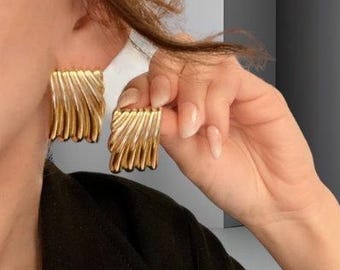 Best Seller Trendy Gold Rectangle stud Earrings, Vintage Stud Earrings, Gold Woven Stud Earrings, Luxury Designer Celebrity Earrings