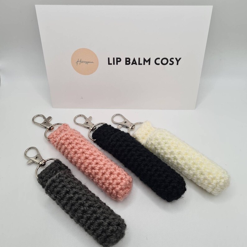 Crochet Lip Balm Cosy Cozy Keyring Holder Bild 6