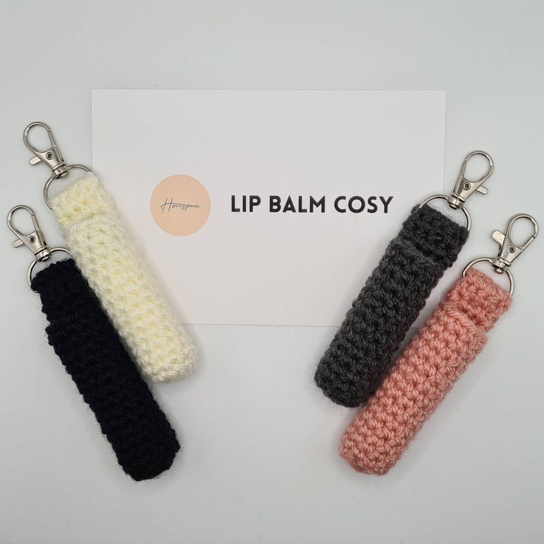 Crochet Lip Balm Cosy Cozy Keyring Holder Bild 1