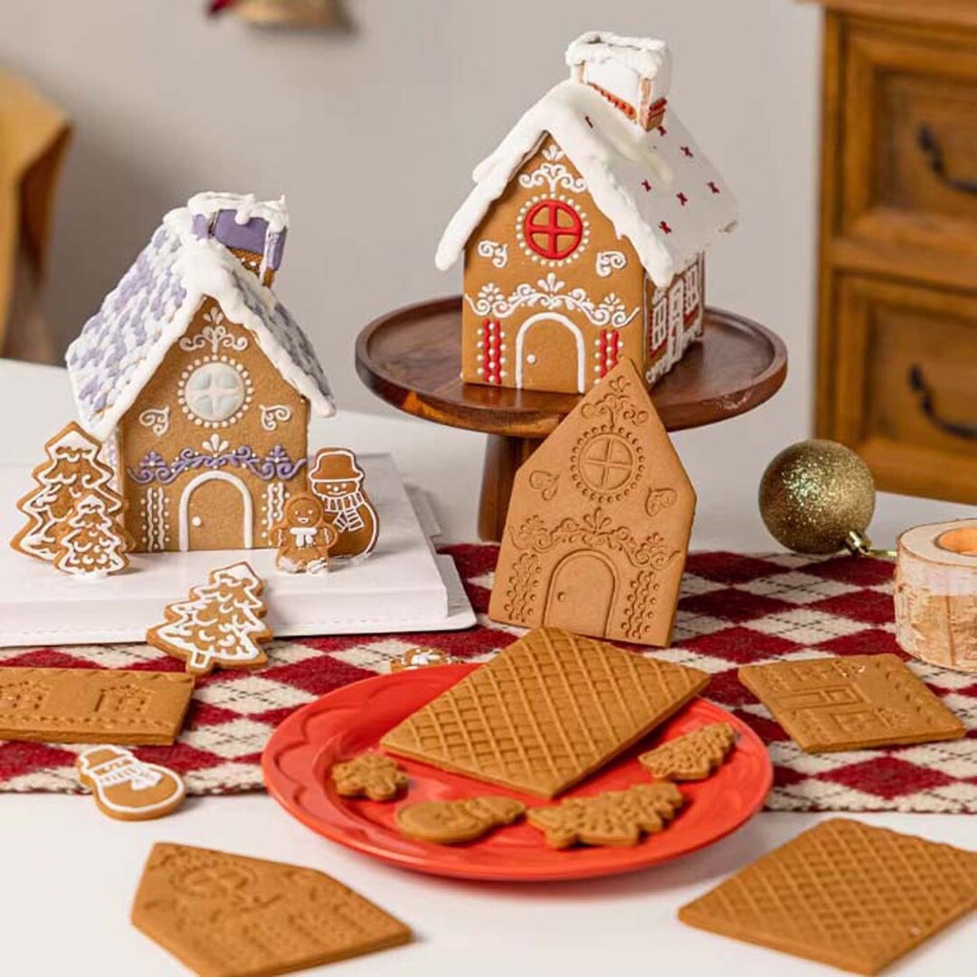 Christmas Gingerbread House Mold Set, Cute Christmas Cookie Mold
