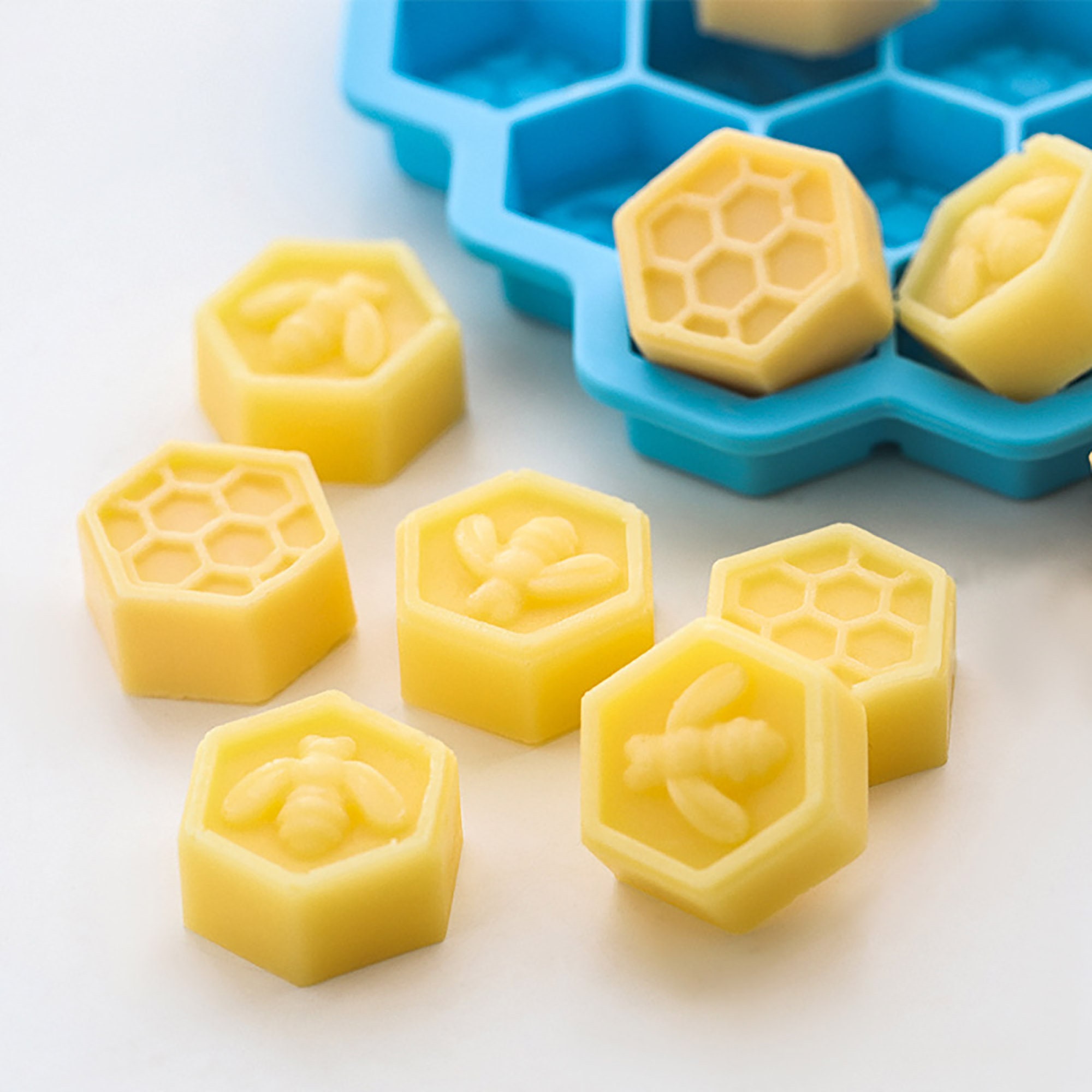 4pcs Bumble Bee Silicone Mold Honeycomb Bees Chocolate Moulds Bee