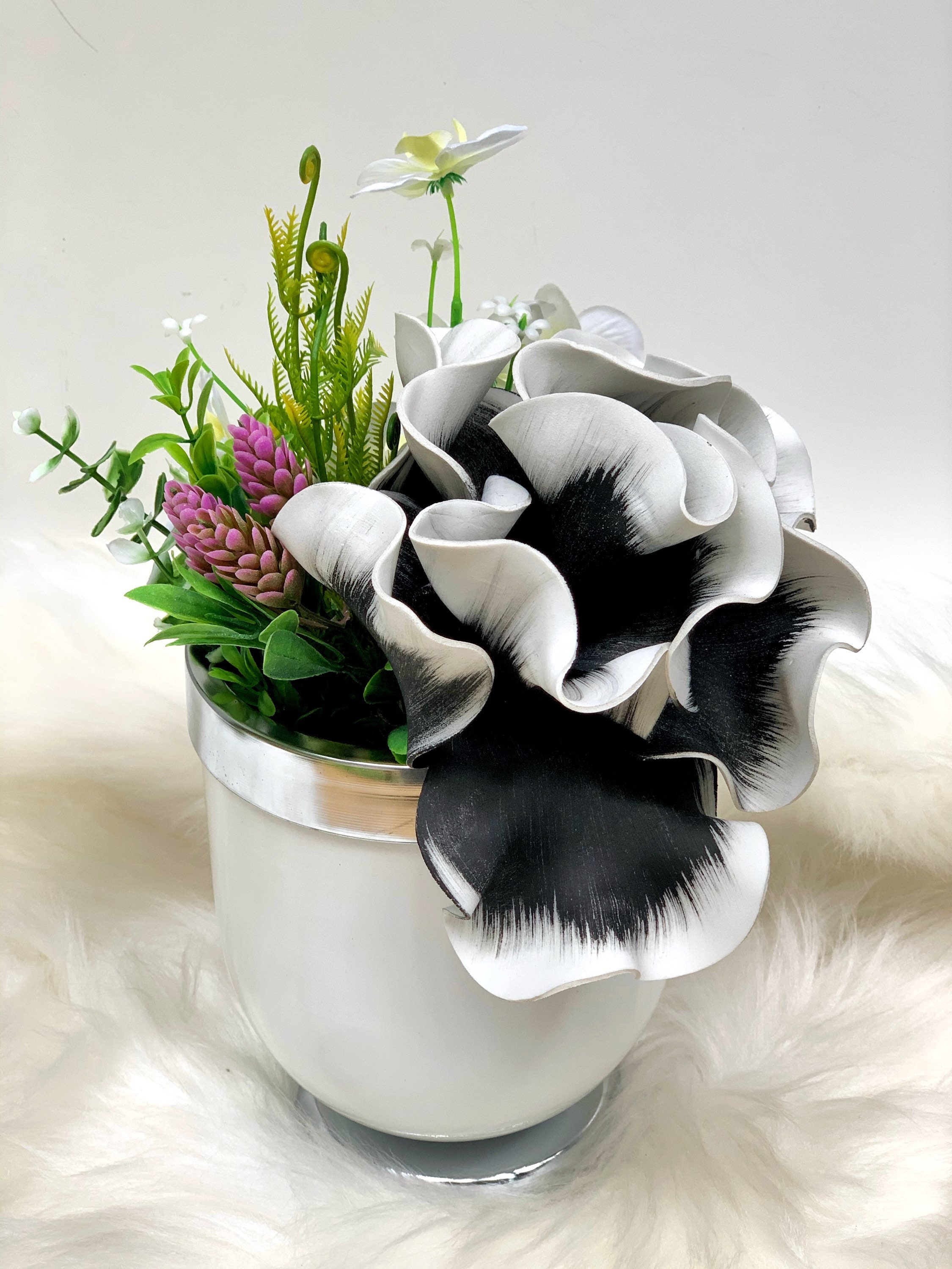 Black White Luxury Flower Arrangement Mom Gift Quality | Etsy