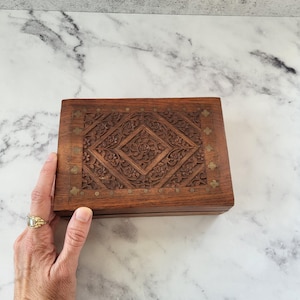 Vintage hand carved rosewood box, floral jewelry box, trinket box, boho decor, India keepsake box, hinged lid, floral carved motif box lined
