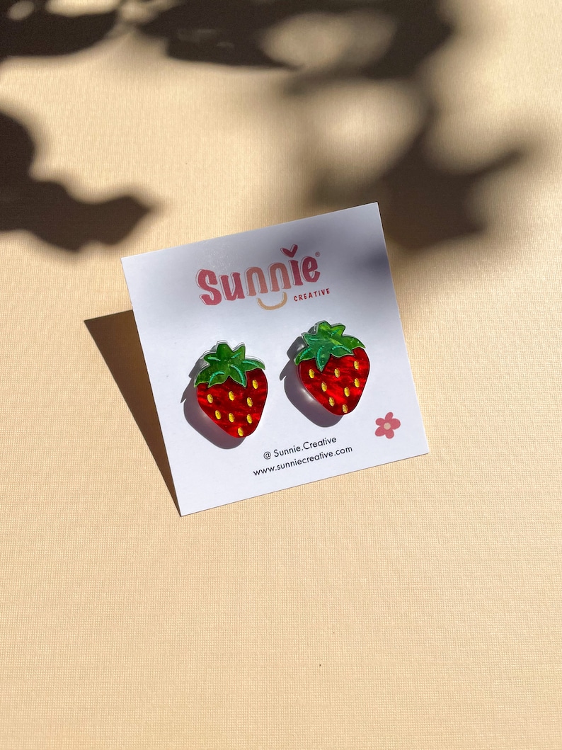 Mini Strawberry Dangle//Statement Earring//Acrylic Earring//Fruit Earrings//Small Statement Earrings Studs