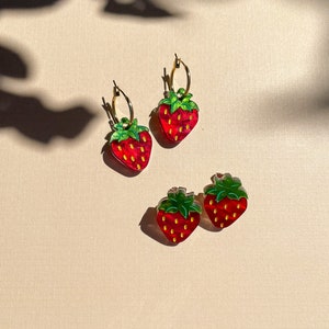 Mini Strawberry Dangle//Statement Earring//Acrylic Earring//Fruit Earrings//Small Statement Earrings image 1