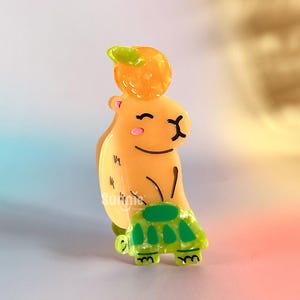 Cappy the Capybara Hair Claw Clip//Cute Animal Hair Accessory for Women//Stylish Chicken Lover Gift//Trendy Hair Claw/Gift for Fashion Lover