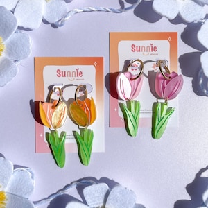 Spring Tulip//Flower Earring//Spring Flower Earrings//Statement Earring//Acrylic Earring//Daisy Earrings//Cute Earrings