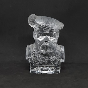 Vintage Pukeberg Glass Bust of King Gustav Vasa | Design Uno Westerberg | Paperweight Sweden glass figurine | Scandinavia Glass |