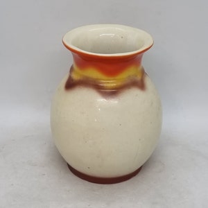 Vintage Art Deco Czechoslovakia Pottery Vase |