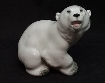 Lomonosov LFZ USSR white polar bear | Russian Porcelain |