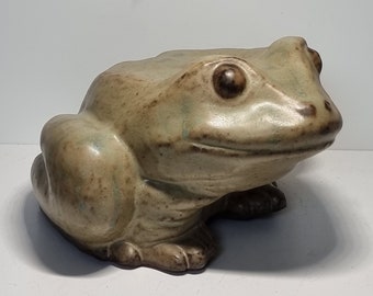 手作りの陶器製カエルの置物：奇妙な彫刻アート - Etsy 日本