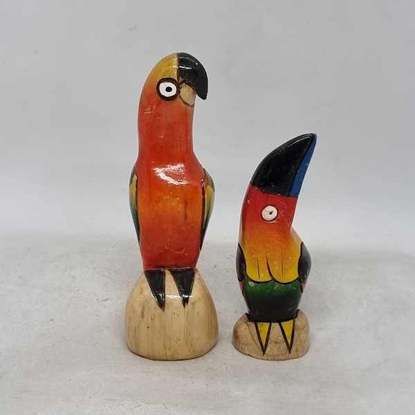 Vintage Hand Carved Wooden Toucan Figurines |