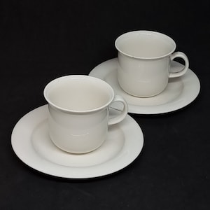 Arabia Finland &quot;Arctica&quot; cups and saucers | White Porcelain |