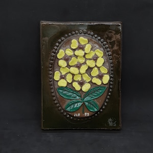 Vintage JIE GANTOFTA ceramic Wall Plaque no. 844 &quot;Flowers&quot; | Designed by Aimo Nietosvuori |