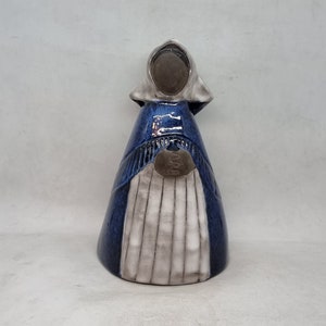 Vintage ceramic girl figurine by Elsi Bourelius for Jie Gantofta Sweden |