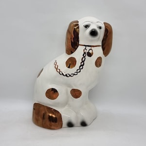Vintage ceramic Beswick mantle dog figurine | Staffordshire dog figurine |
