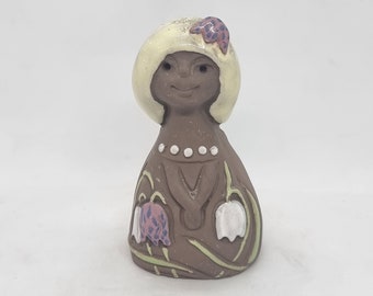 Figura de chica de cerámica sueca vintage / cerámica escandinava /