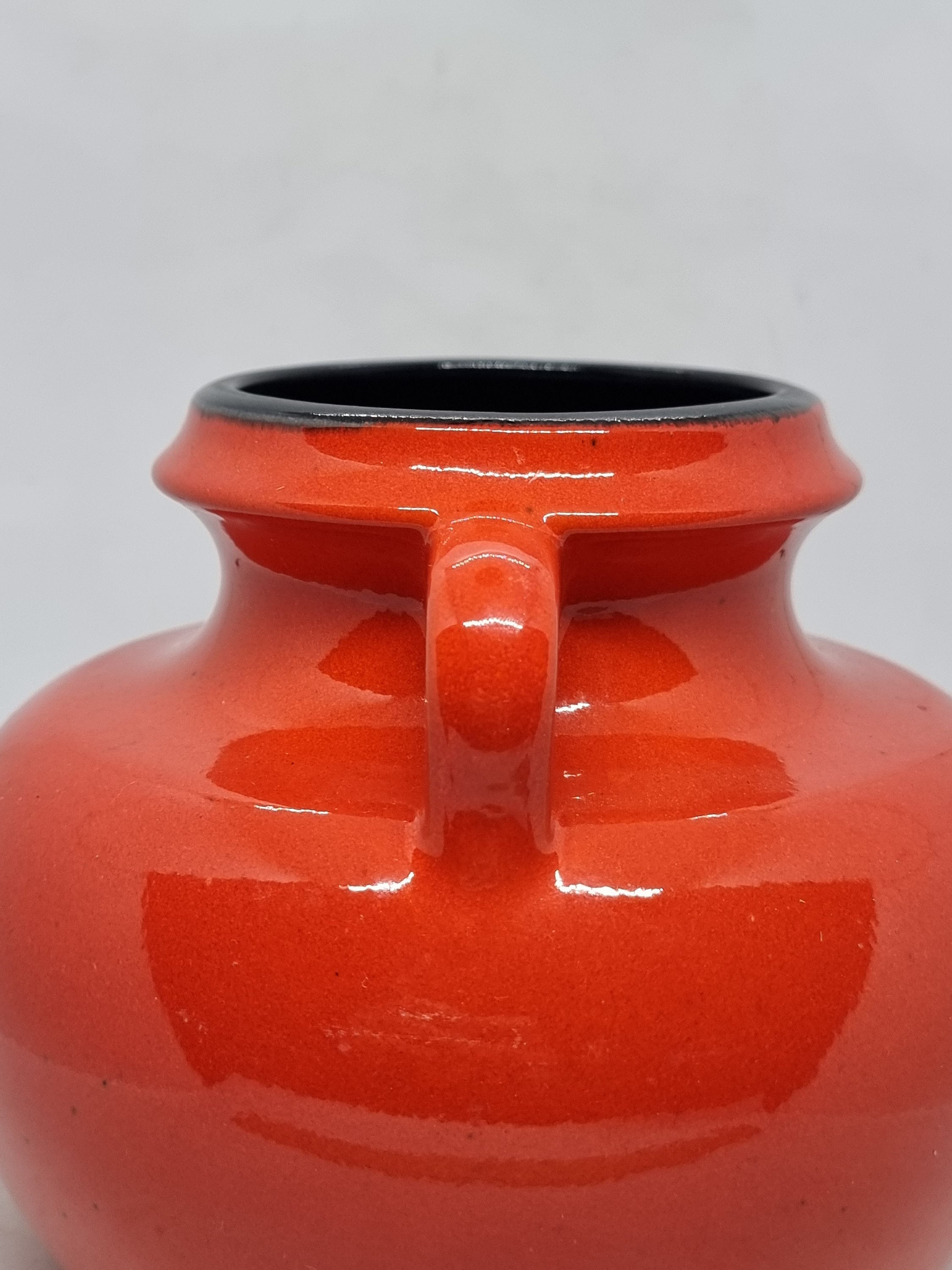 西ドイツヴィンテージ赤花瓶Art Pottery Duemler&Breiden ヴィンテージ Gerz 陶器 赤い花瓶 605/14 | 西ドイツ製 | - Etsy