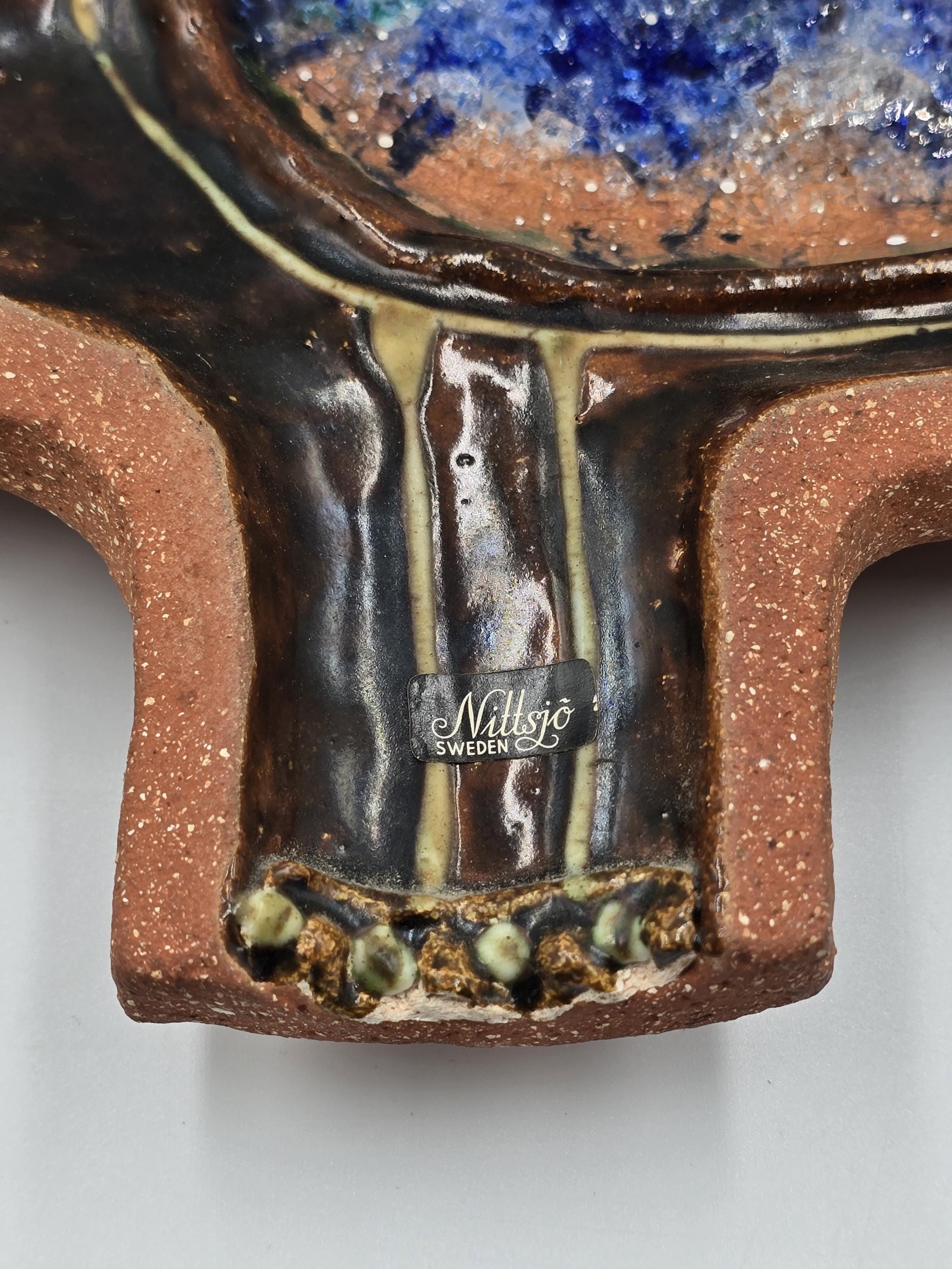 トーマス・ヘルストロム作、Nittsjö Keramik のビンテージ